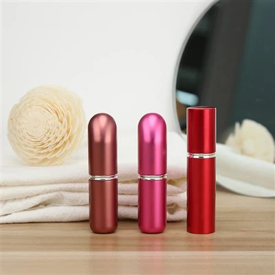 Mini parfümminta palackok